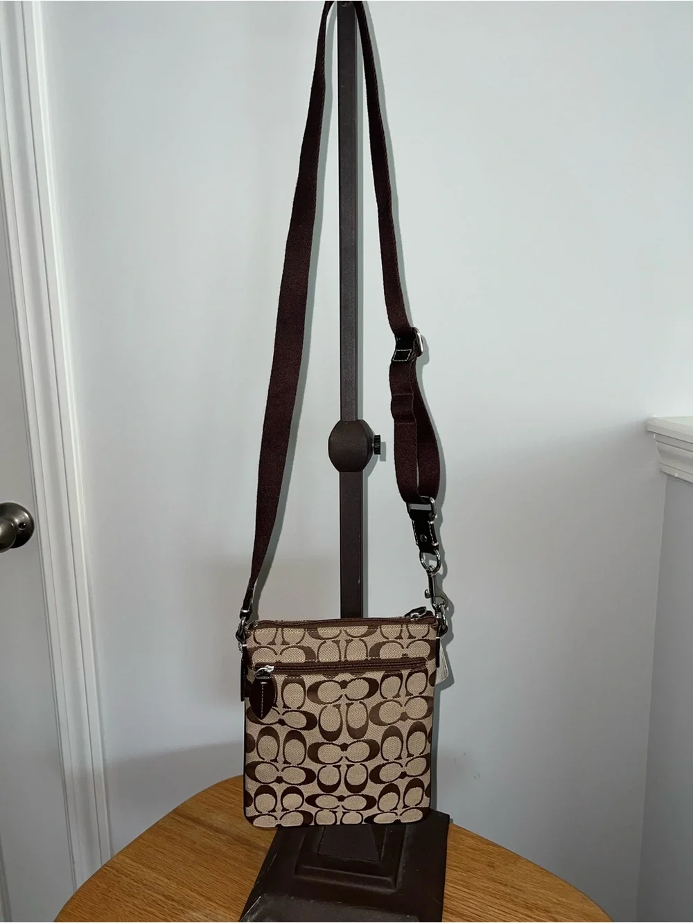 Coach Signature Swingpack Crossbody Bag – Khaki/Brown NWT